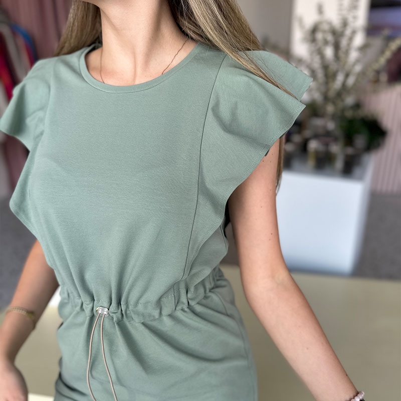 Kleid mit Rüsche an den Schultern