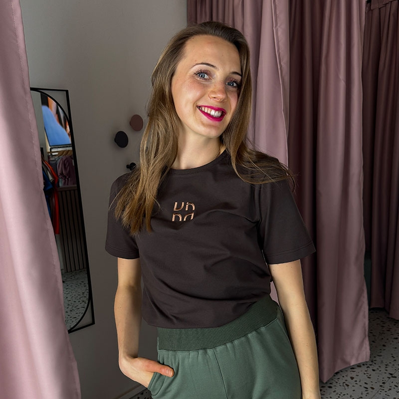 Basic T-shirt - short sleeve